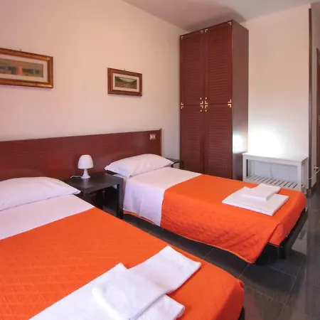 Rose&crown Hotel Correggio