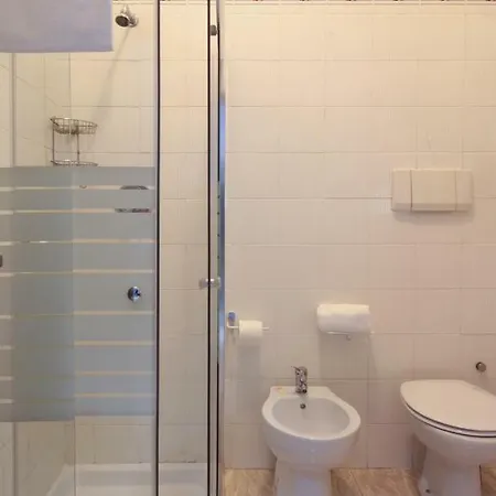 Hotell Rose&crown Correggio