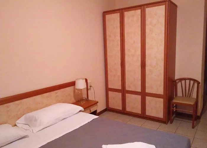 Hotel Rose&crown Correggio